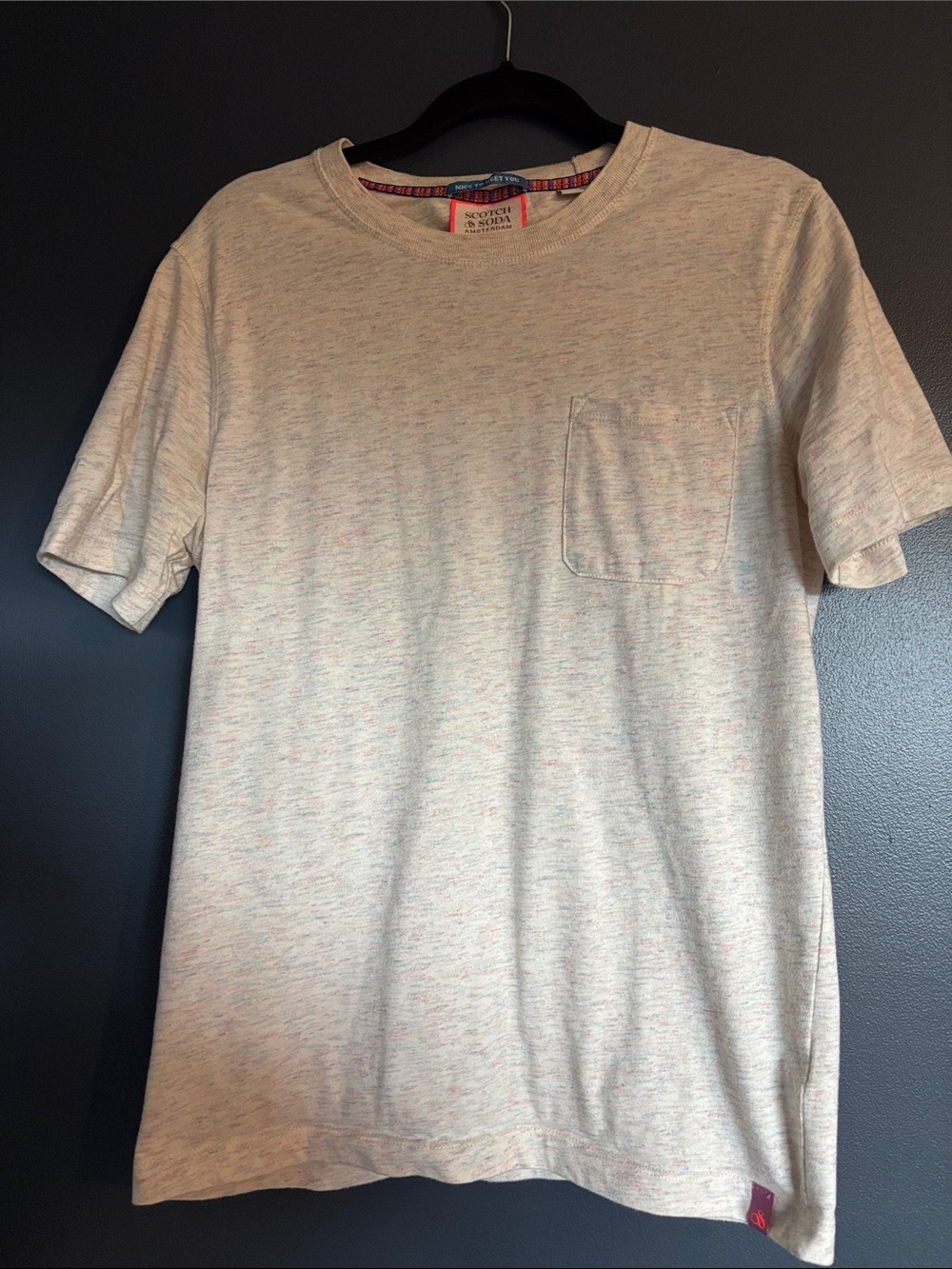 Scotch & Soda Heathered Cream Pocket Tee with Subtle Pastel Speckle